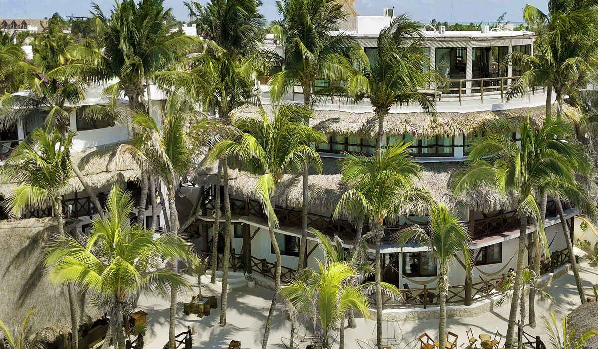 Beachfront Hotel La Palapa Holbox